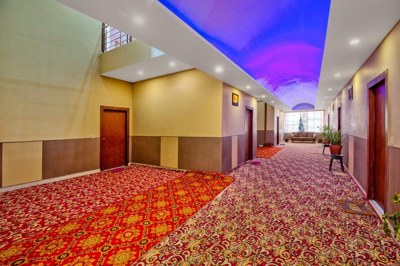 Capital O 40833 Maharaja Hotel & Restaurant Kashipur Ngoại thất bức ảnh