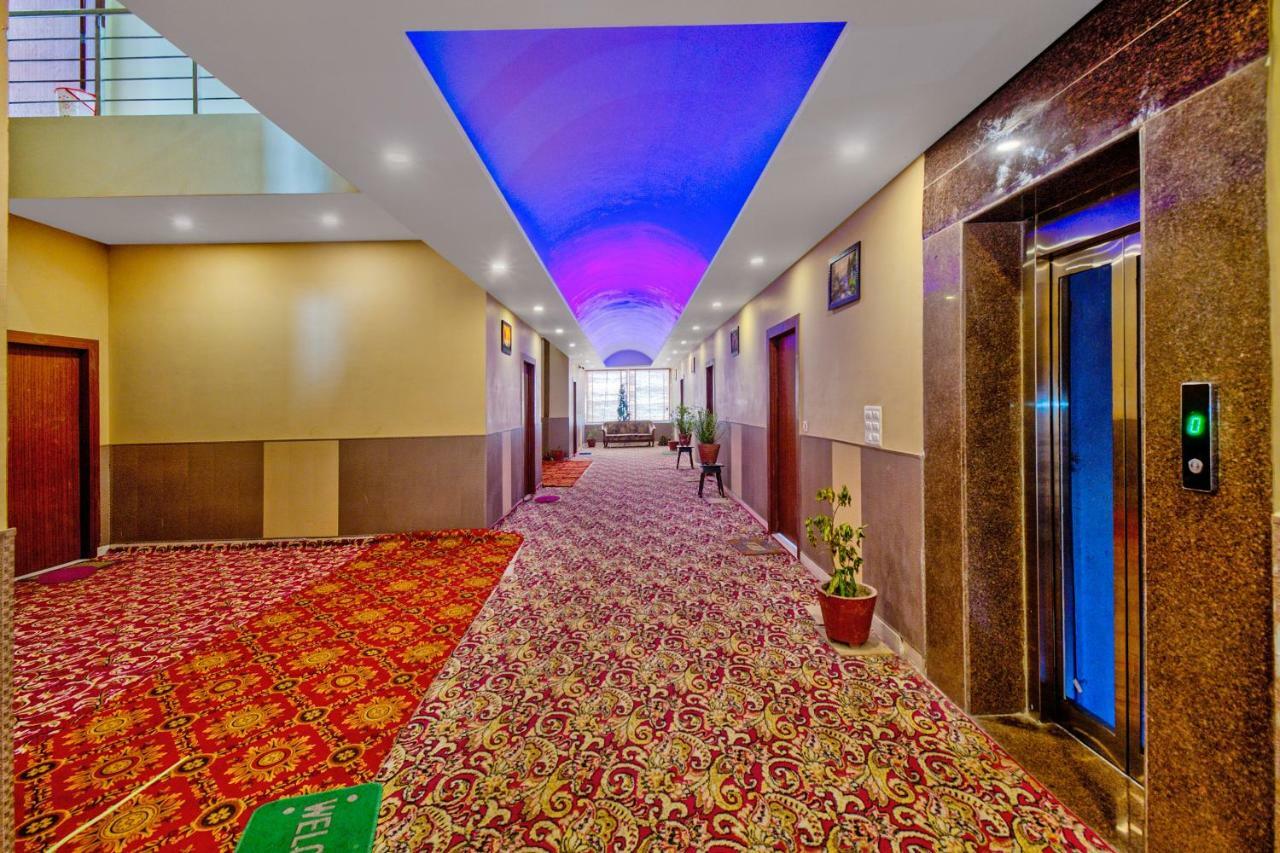 Capital O 40833 Maharaja Hotel & Restaurant Kashipur Ngoại thất bức ảnh