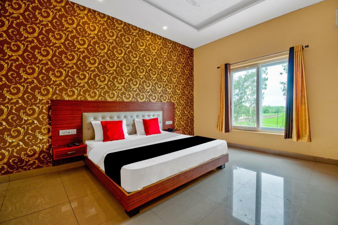 Capital O 40833 Maharaja Hotel & Restaurant Kashipur Ngoại thất bức ảnh