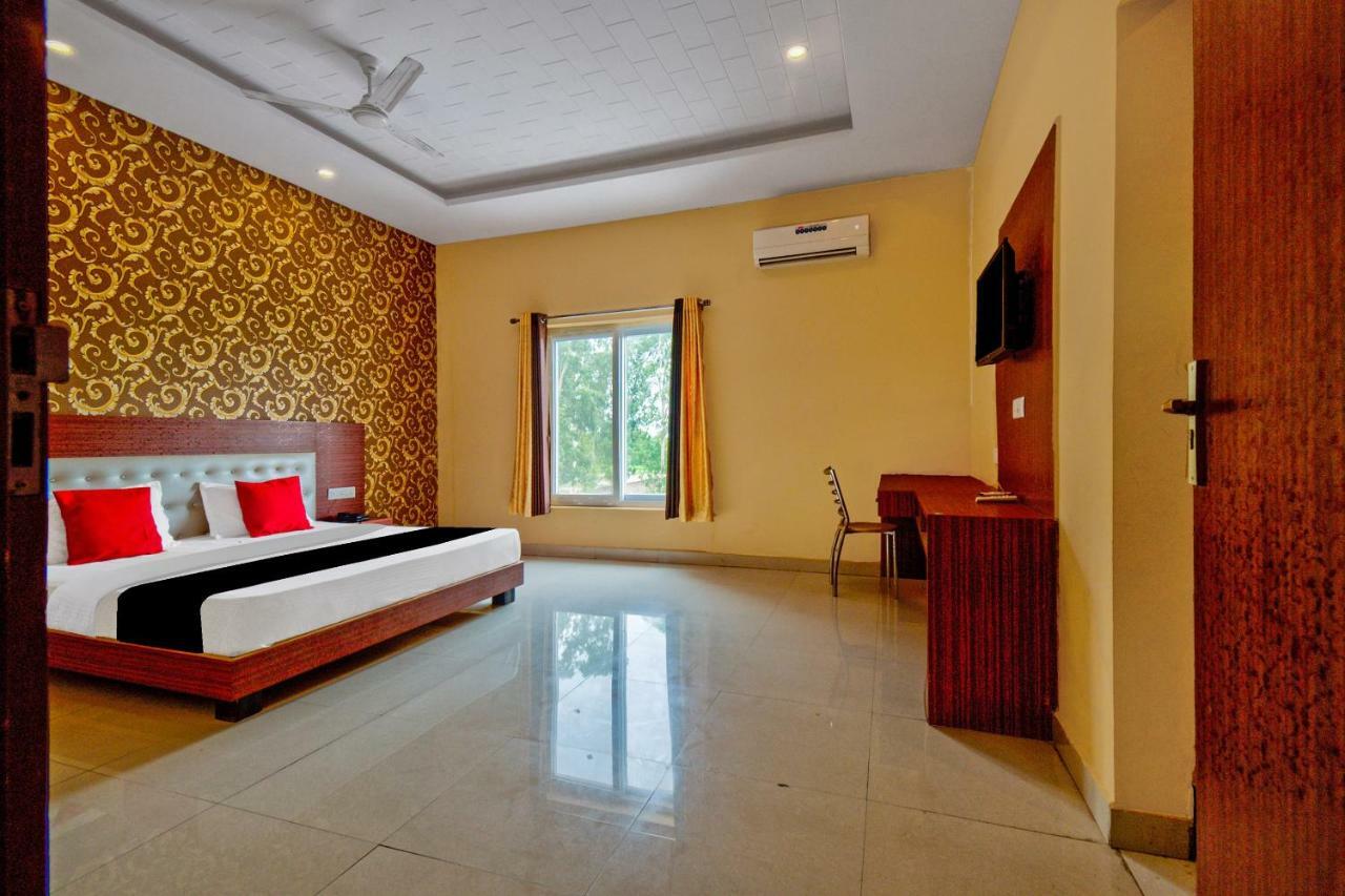 Capital O 40833 Maharaja Hotel & Restaurant Kashipur Ngoại thất bức ảnh