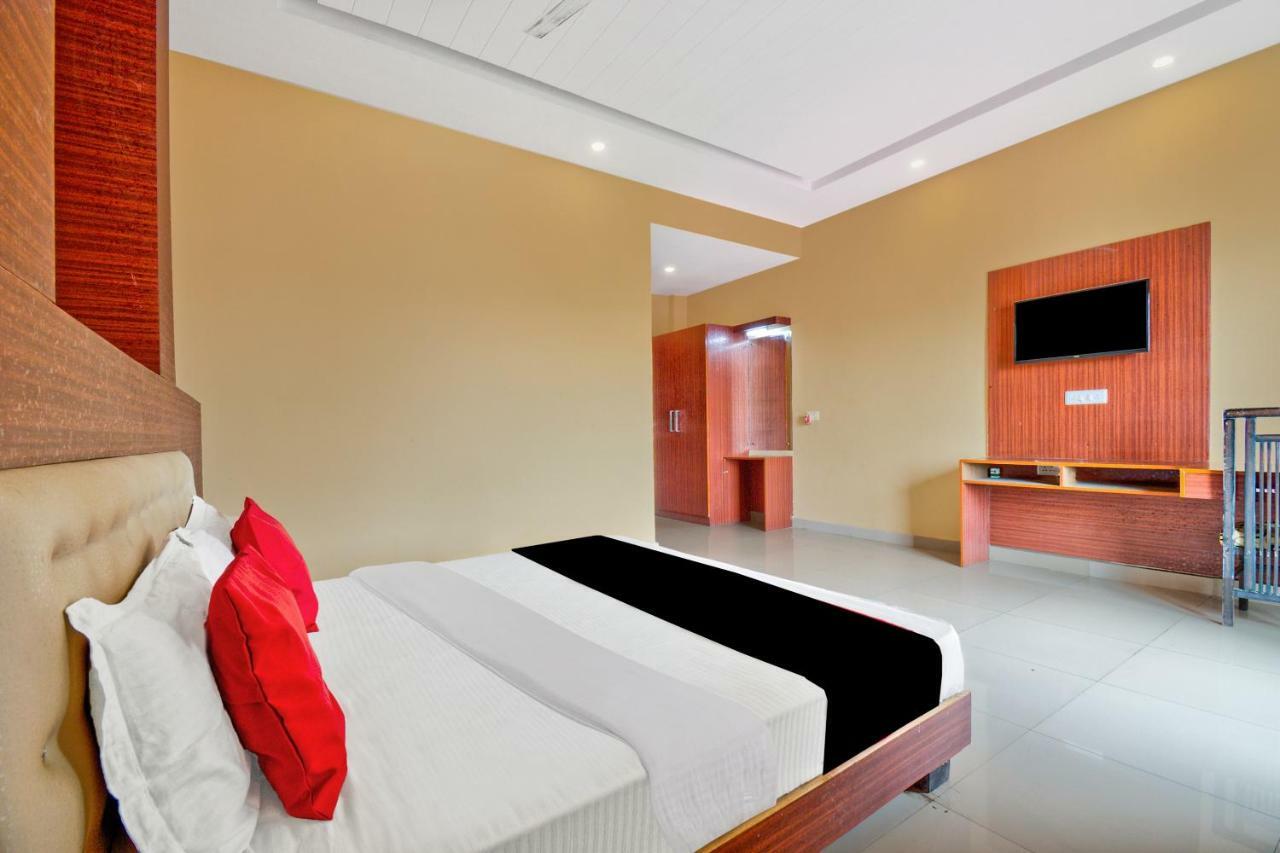 Capital O 40833 Maharaja Hotel & Restaurant Kashipur Ngoại thất bức ảnh